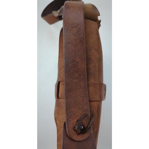 Vtg 60s Tooled Stitched Leather Shoulder Bag Floral detail Rustic Boho Crossbody - Picture 11 of 11